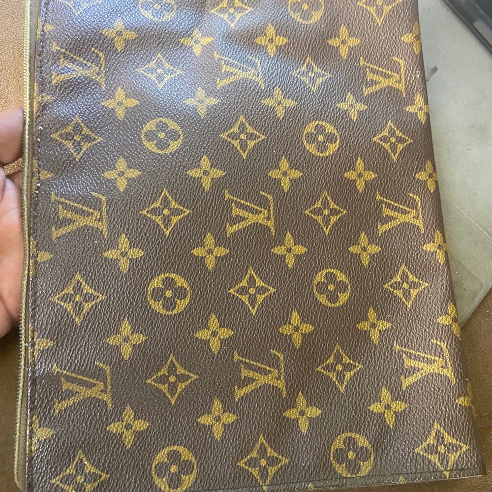 Authentic Vintage Louis Vuitton Saks 5th Ave Pouch